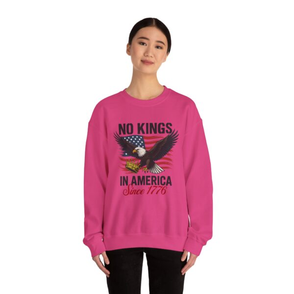 No king in America Crewneck Sweatshirt