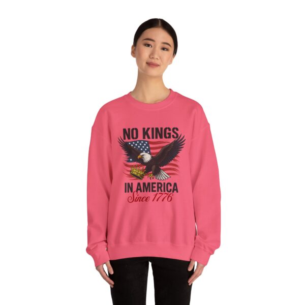 No king in America Crewneck Sweatshirt