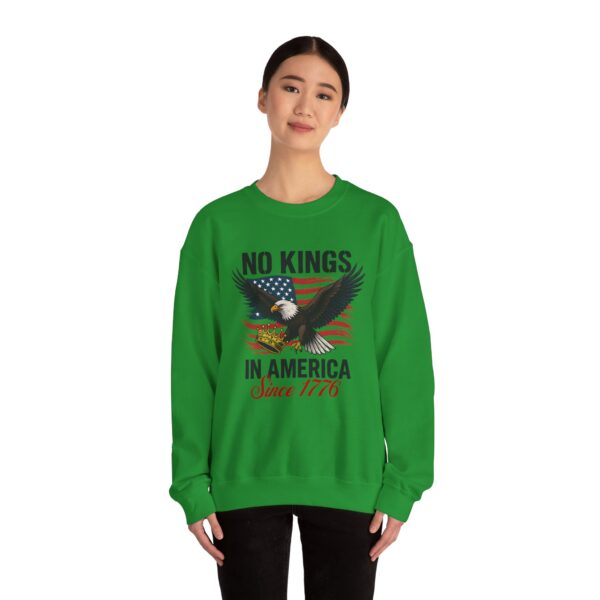 No king in America Crewneck Sweatshirt