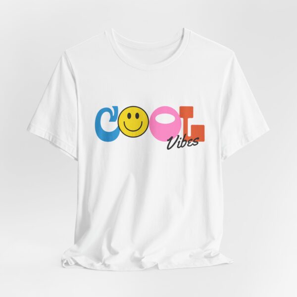 4326123799875684075_2048.jpeg Cool Vibes T‑Shirt